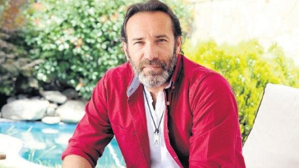 Aşk diye bir şey yok!