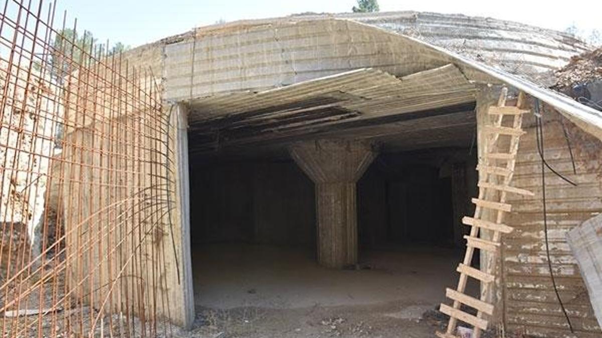Afrin'de bin teröristi alacak yer altı karargahı bulundu