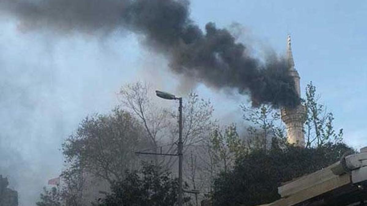 Teşvikiye Camii'nde yangın