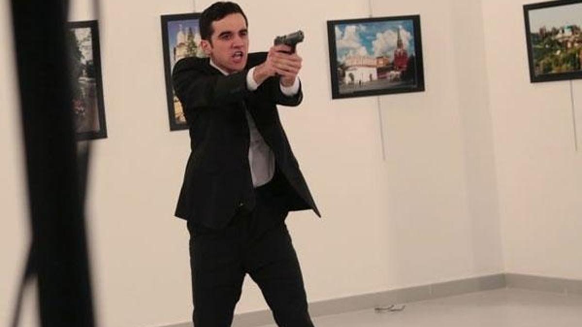 Rus büyükelçinin katili Mevlüt Mert Altıntaş'ın telefonunun şifresi çözülemedi
