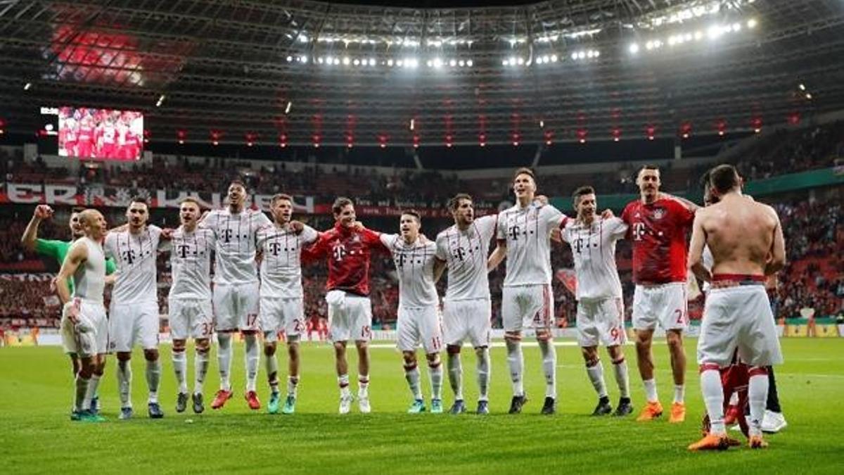 Bayern farklı turladı! Tam 8 gol...