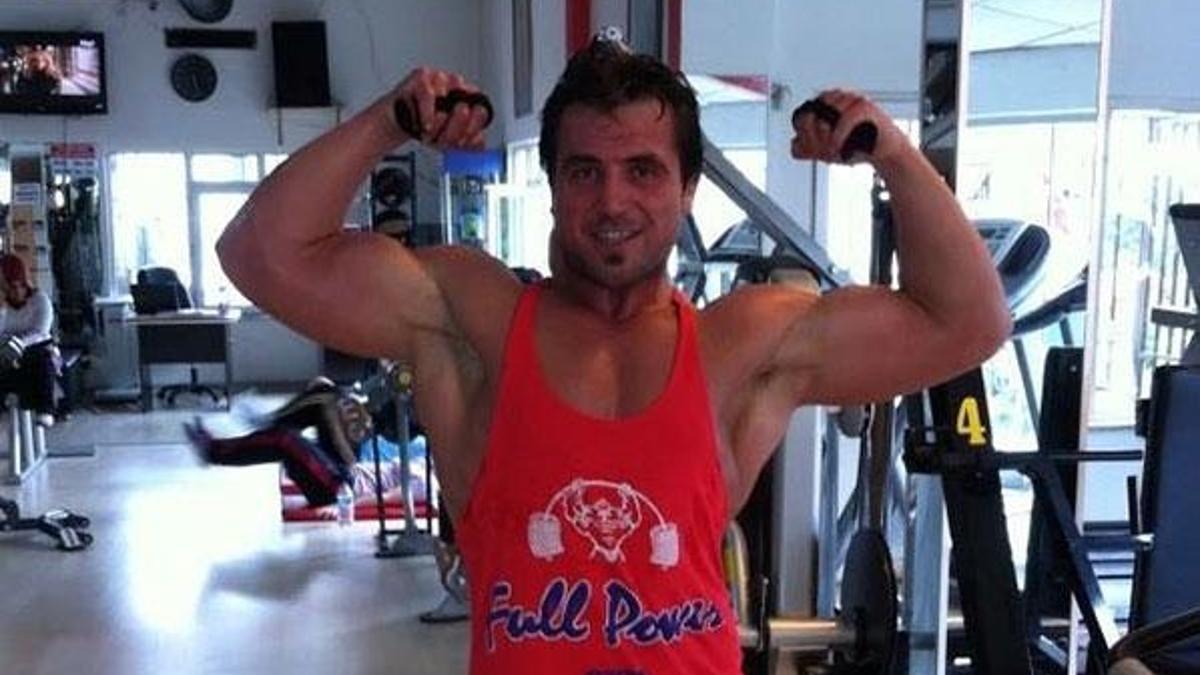Vücut geliştirme sporcusu evinde ölü bulundu