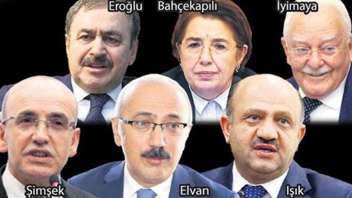 Dördü bakan 22 isim üç dönem potasında