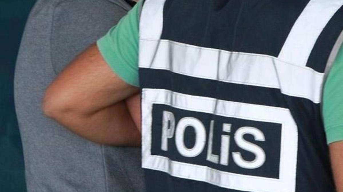 Burdur'da FETÖ'nün "hücre evleri"ne operasyon