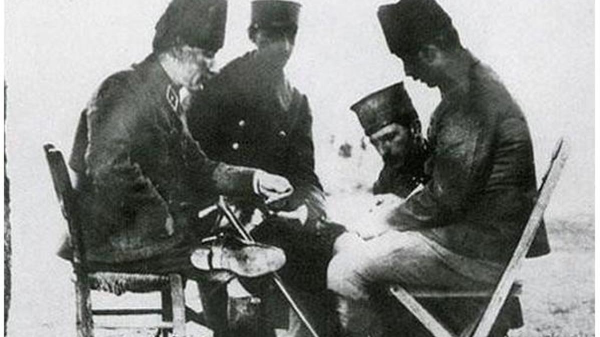 Atatürk'ün o fotoğrafı iki il arasında tartışma konusu oldu