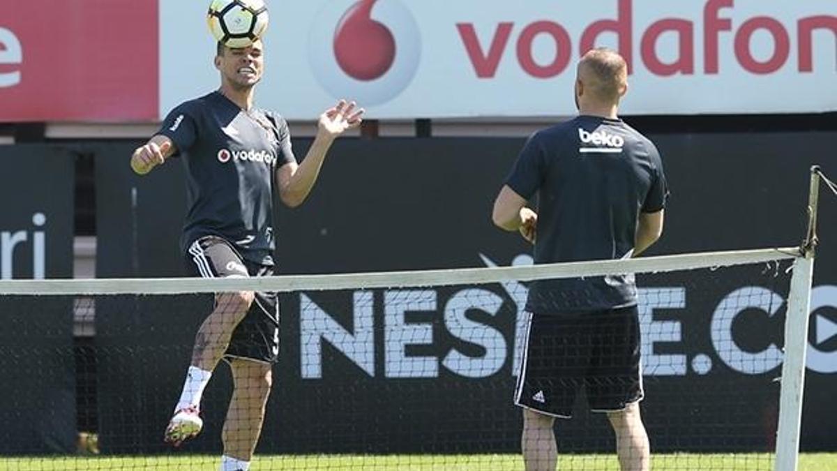 Beşiktaş'ta derbi hazırlıkları