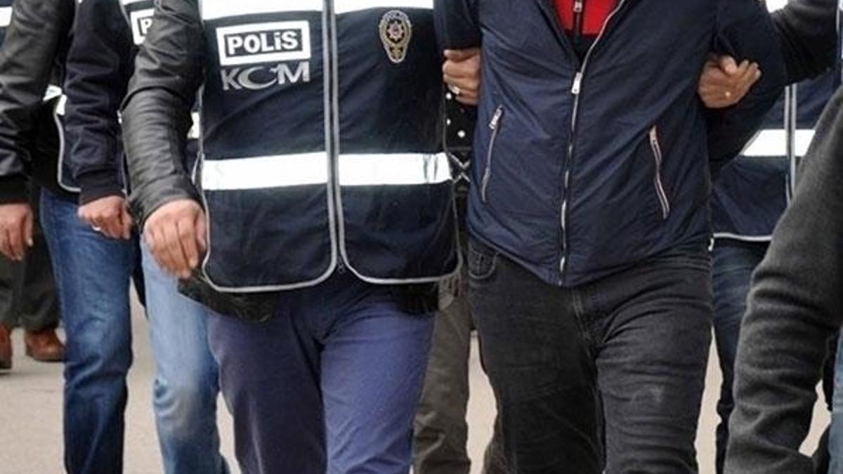 Kastamonu'da 22 iş adamı ve Bank Asya çalışanına gözaltı