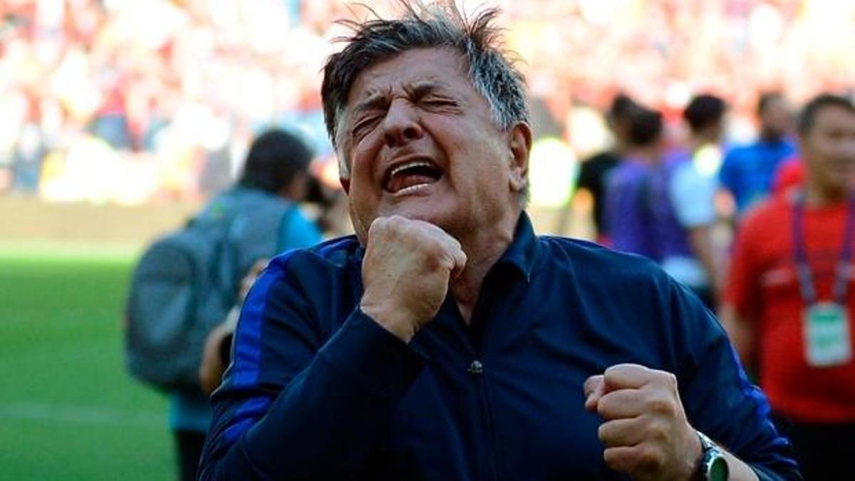 Yılmaz Vural'ın büyük sevinci
