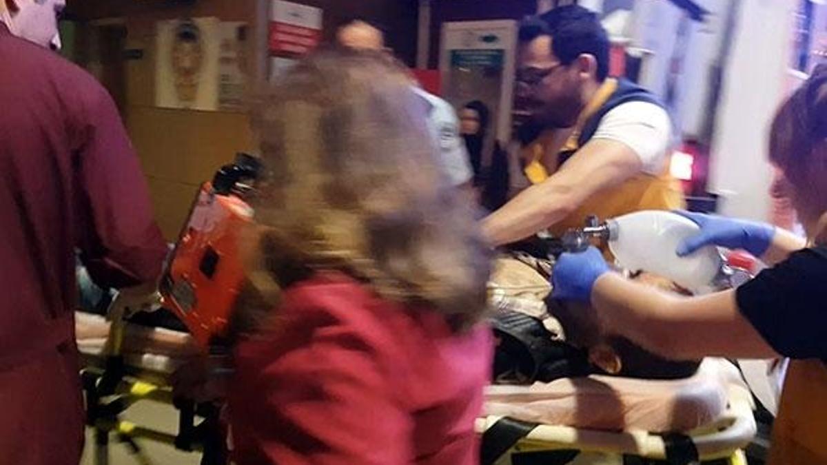 Para isteyen adamı baltayla öldürdü