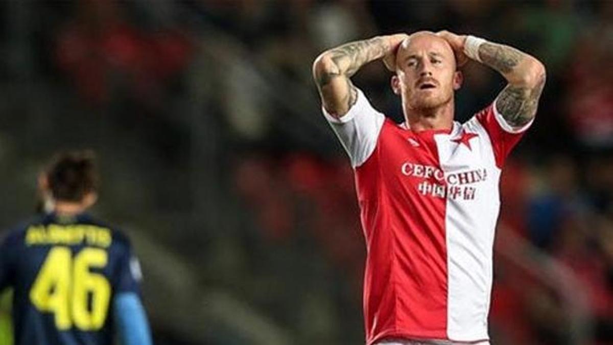 Miroslav Stoch yine gönderiliyor