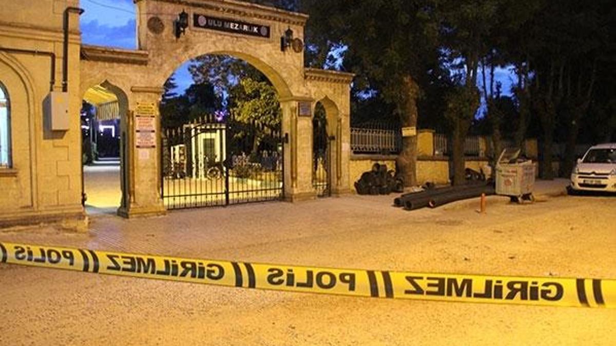 Gizemli kız bu kez mezarlığa gelmedi