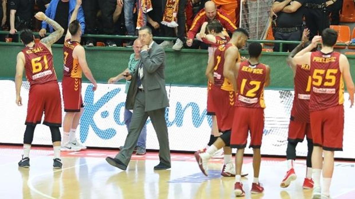 Galatasaray Odeabank deplasmanda zorlanmadı