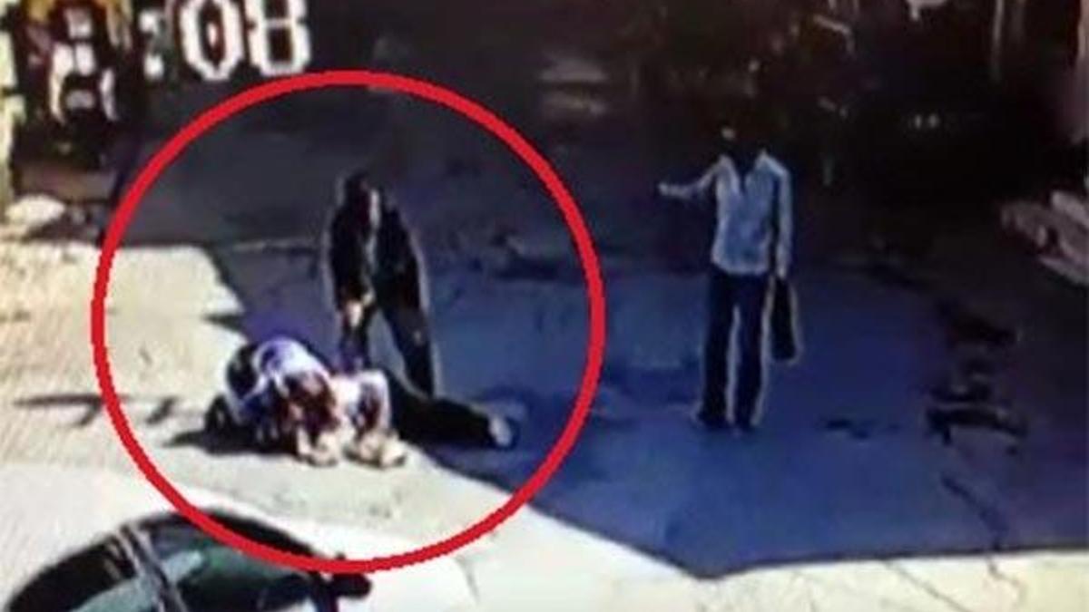 Sokak ortasında kurşun yağmuru