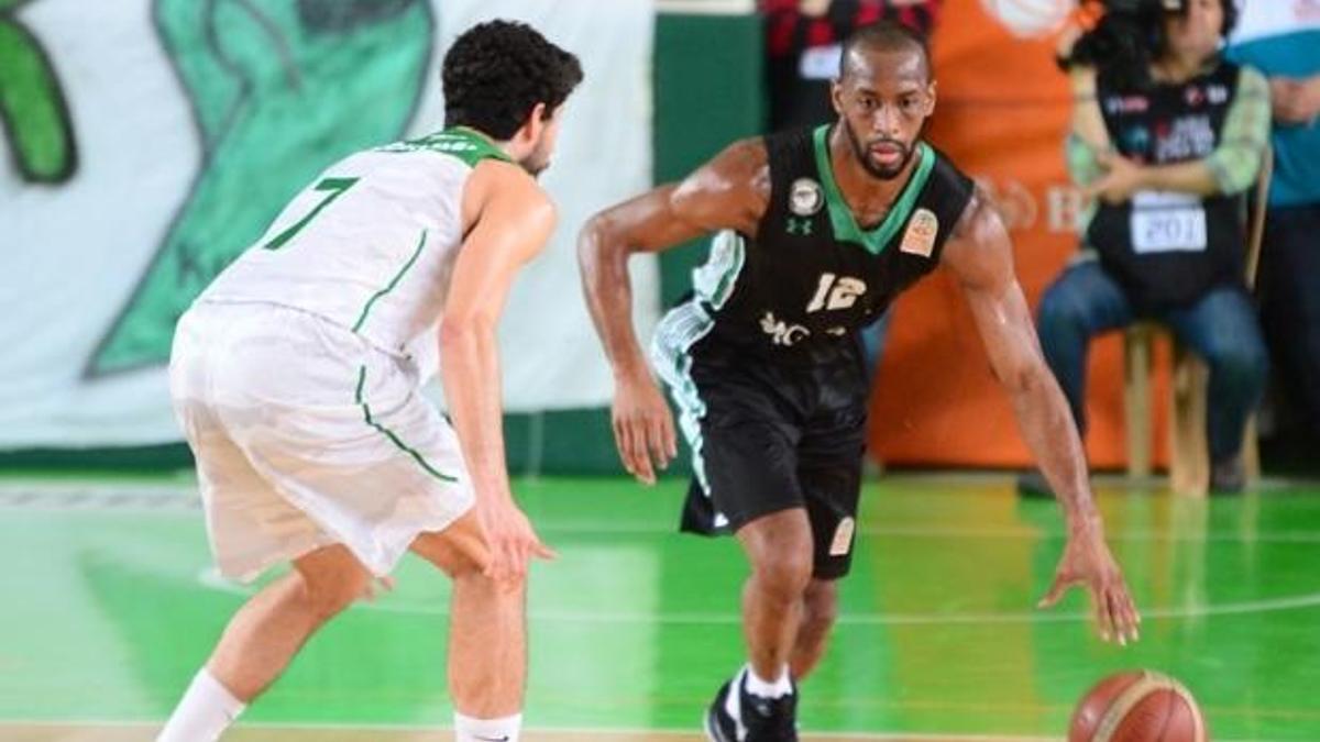 Darüşşafaka farklı kazandı
