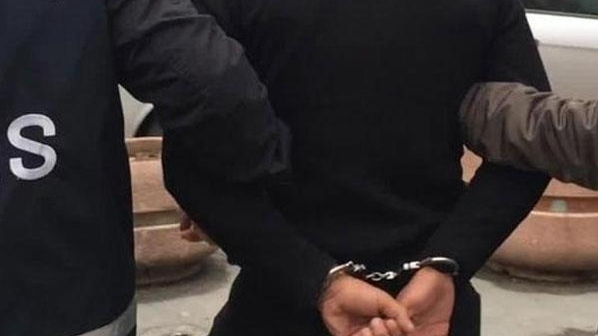 Anne ile 2 oğlu uyuşturucudan gözaltına alındı