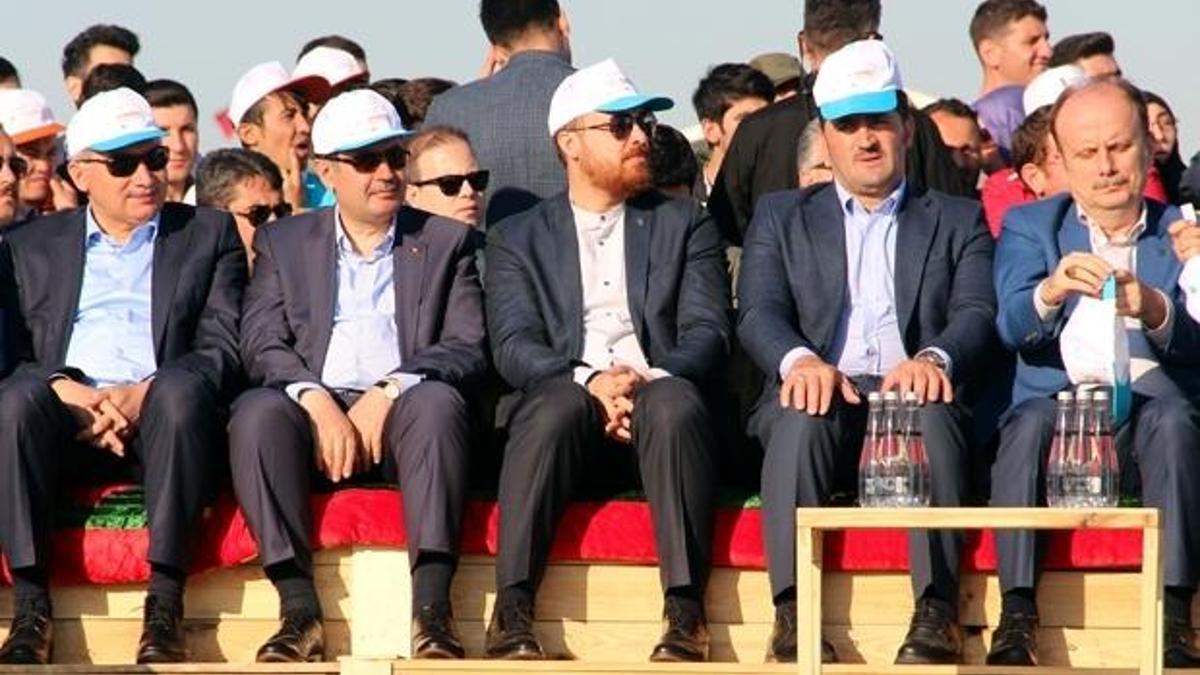 Bilal Erdoğan: “Annelerimiz kültürümüzün taşıyıcılarıdır”