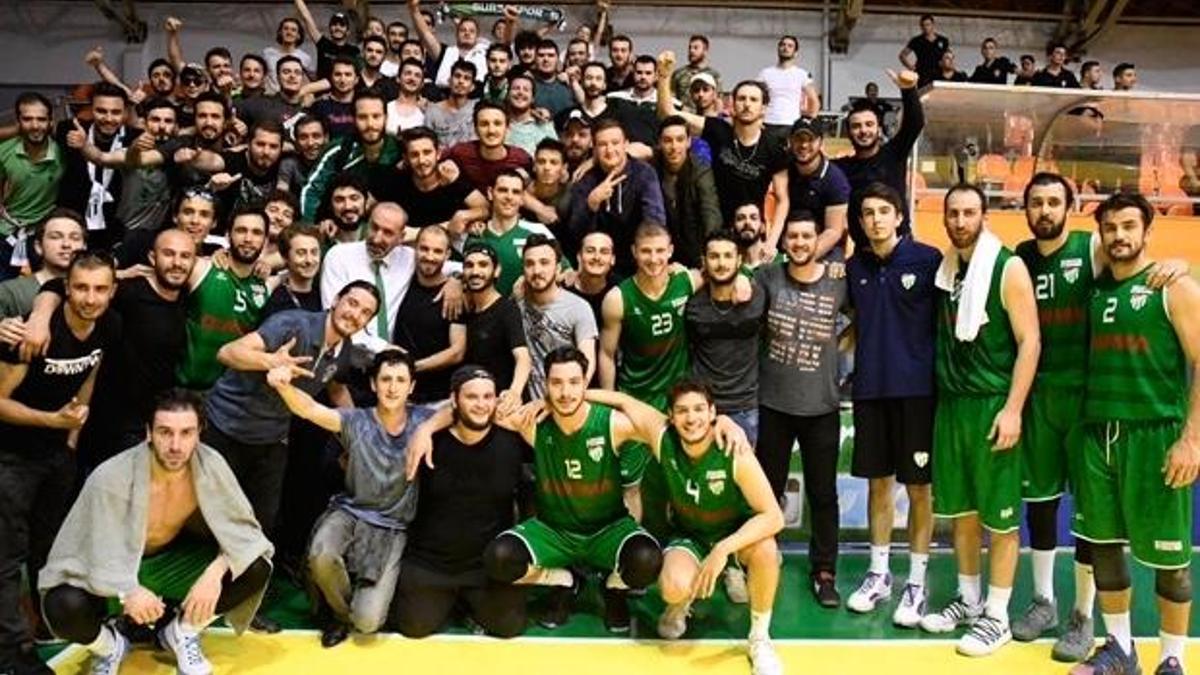 Bursaspor Durmazlar seride öne geçti