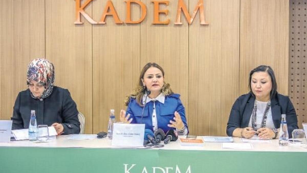 Kadınlar daha fazla milletvekilliği istiyor