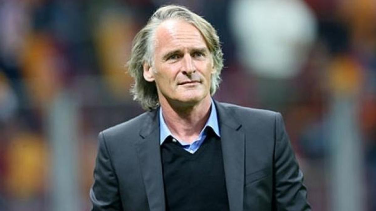 Heerenveen 2 yıl için Riekerink'e emanet