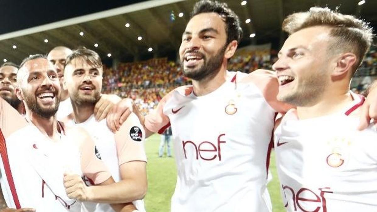 Selçuk İnan: "Hak ettiğimiz bir şampiyonluktu"