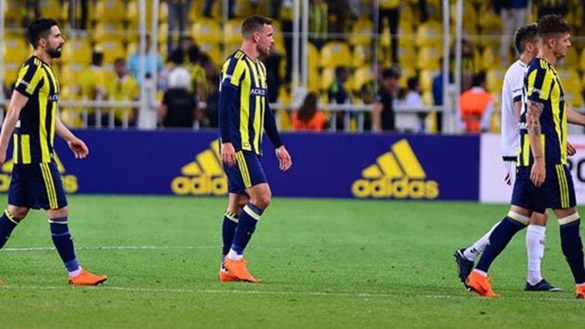 Fenerbahçe'nin kupasız biten 4. sezonu!