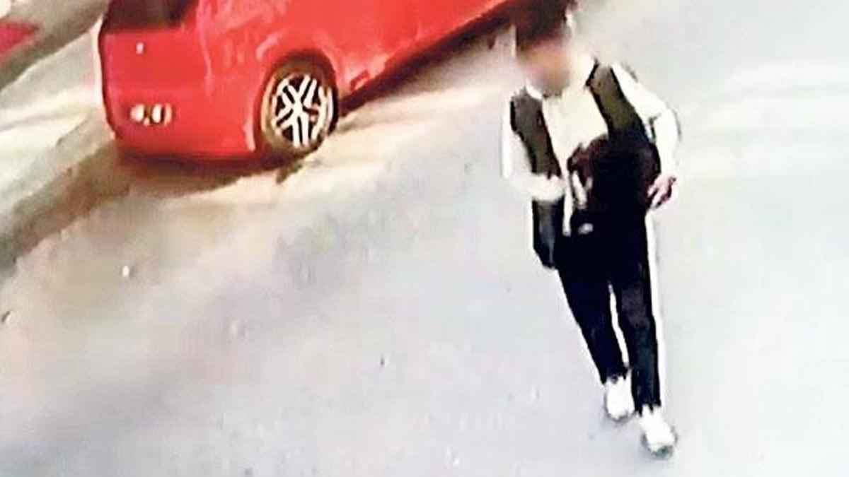 Soyduğu gün araba aldı sevgilisine para yağdırdı