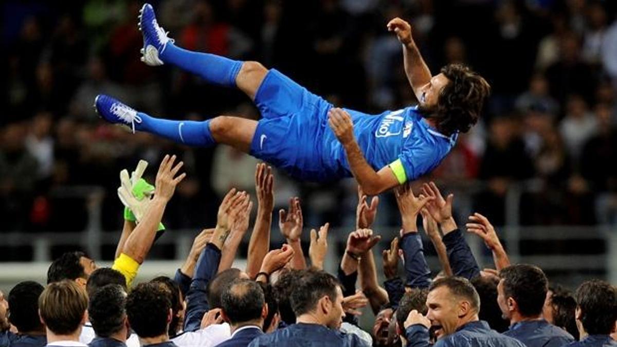Pirlo'nun jübilesinde yıldızlar geçidi