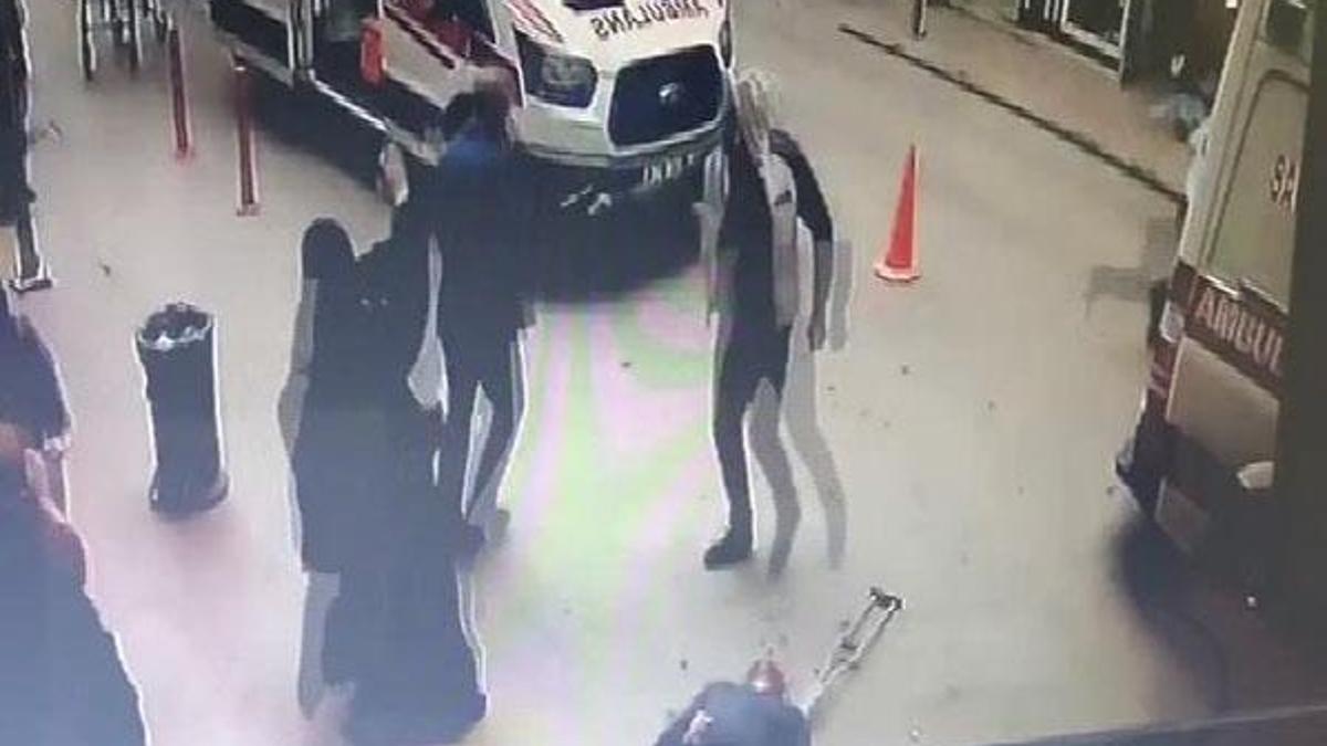 Ümraniye'de hastane önünde silahlı saldırı: İki kişi öldü