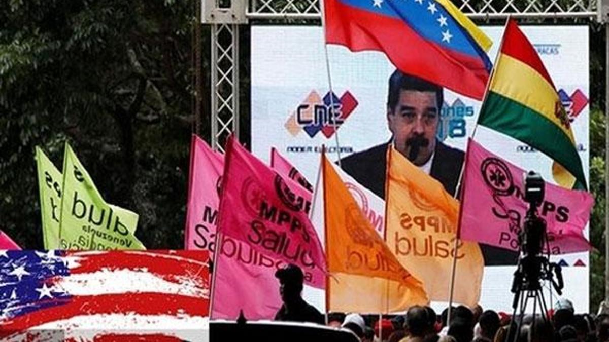 Maduro ABD büyükelçisini sınır dışı ediyor