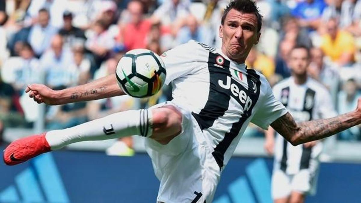 Resmi açıklama! Mandzukic ikna edildi...