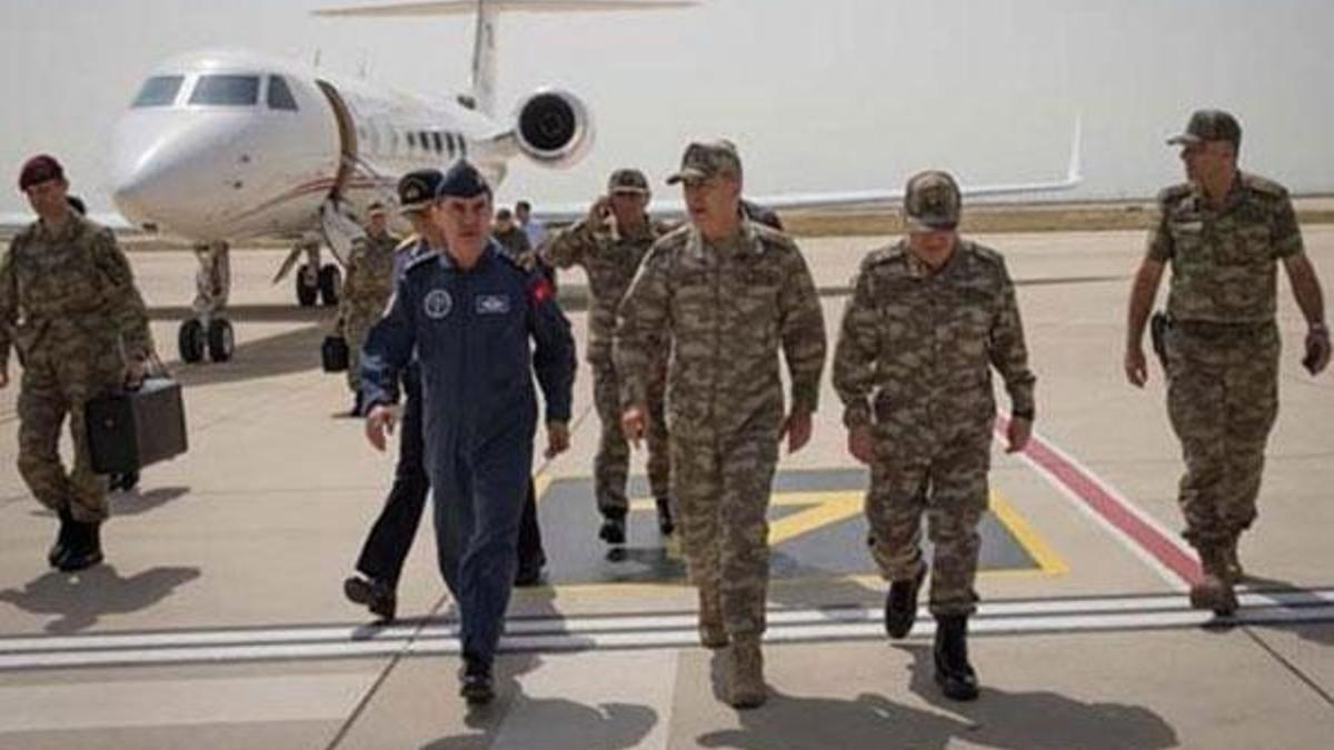 Orgeneral Akar Hatay'da denetlemelerde bulundu