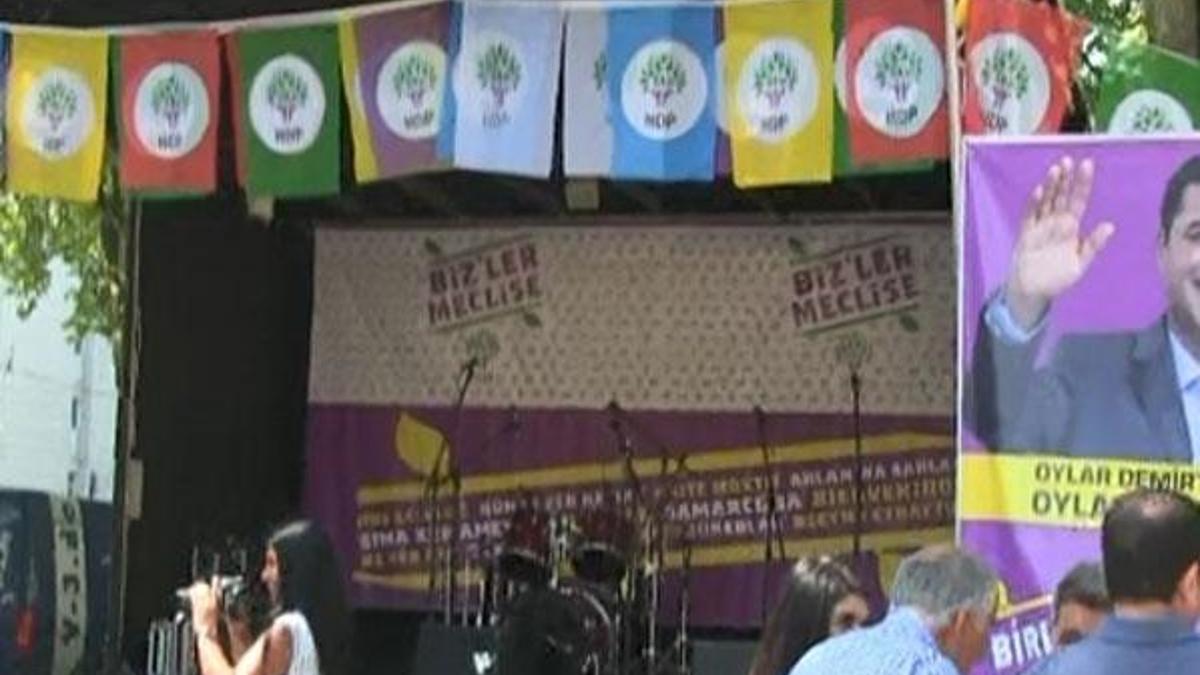 Türkiye'nin sert tepkisi sonuç verdi! Alman Polisi, HDP sözcülerini konuşturmadı