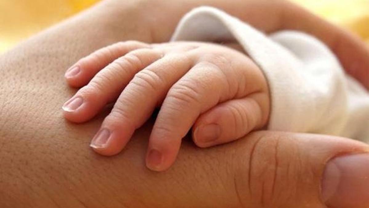Evlat edindikleri çocuk 7 yıl sonra geri alındı