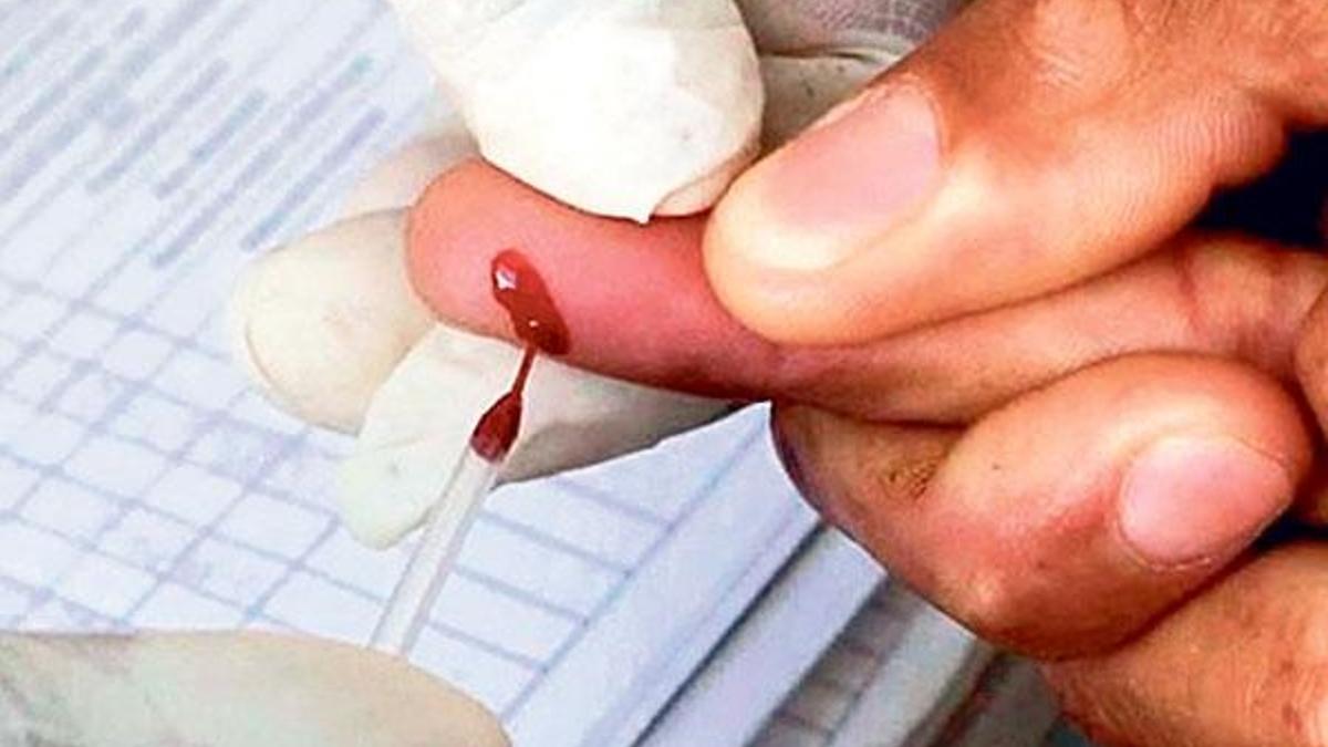 FETÖ imamı AIDS testi yaptırırken yakalandı