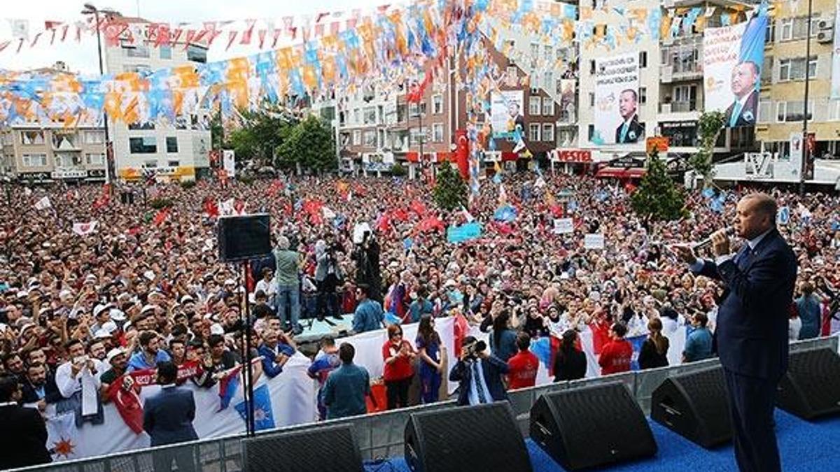 Cumhurbaşkanı Erdoğan: Parasını alamıyordu ben ödedim