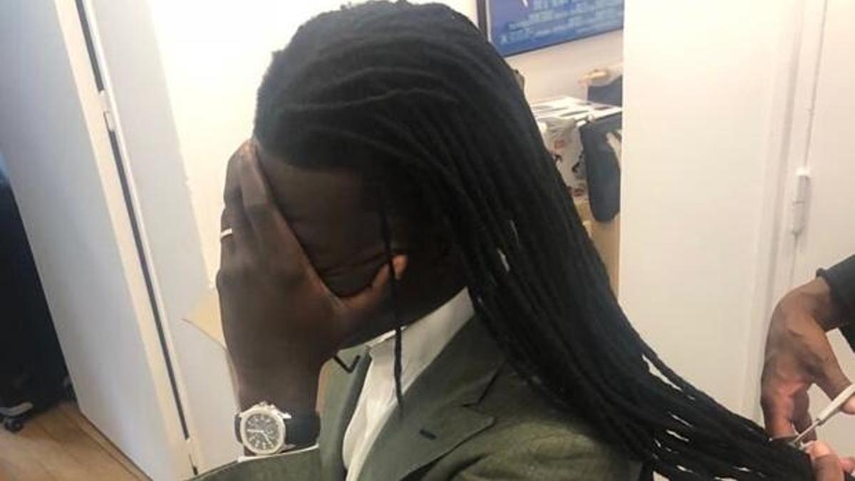 Gomis sözünü tuttu! Saçlarını kestirdi...