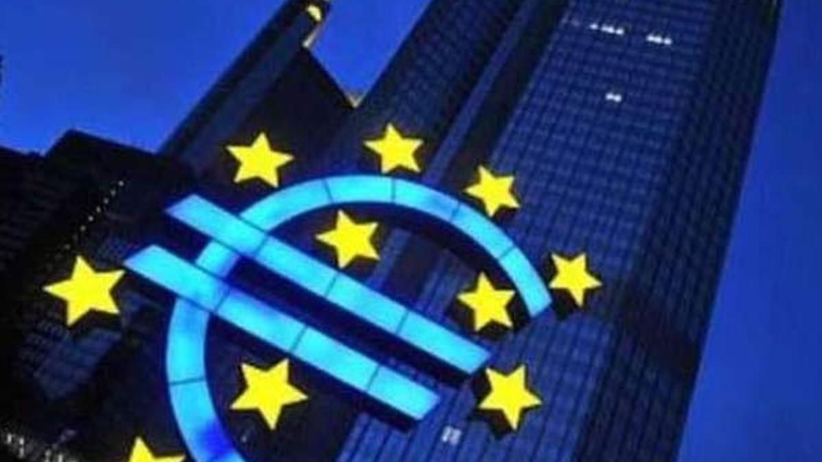 AB ekonomisinde kriz! Dibe çakıldı!