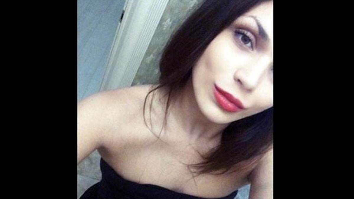Göğüs büyütme ameliyatı kötü bitti!