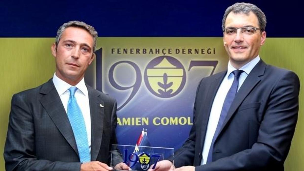 Fenerbahçe'nin yeni futbol direktörü İstanbul'a geliyor