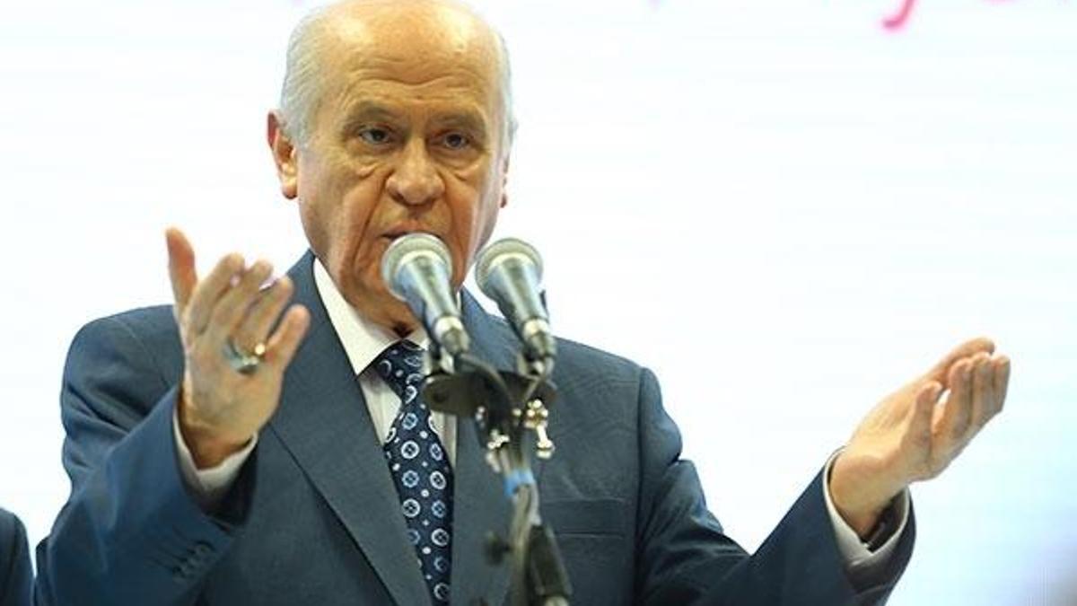 Bahçeli: Kandil'e Türk bayrağını dikme zamanı geldi