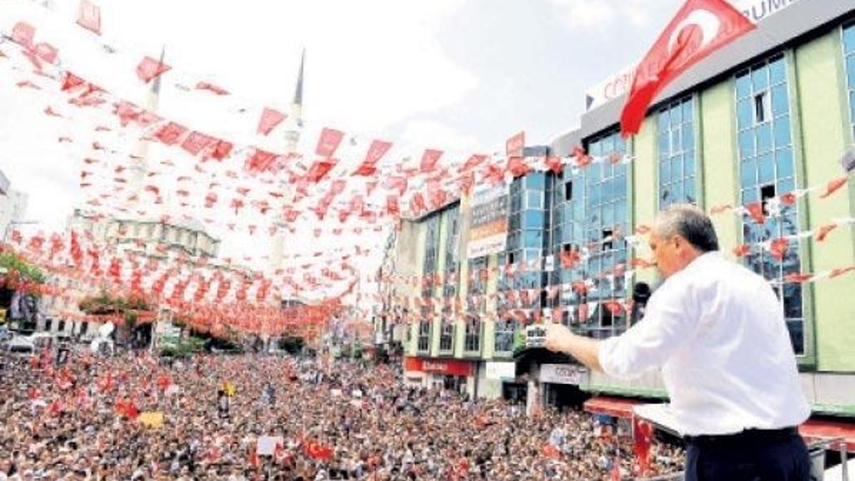 ‘Ben zenciyim rakibim  Erdoğan beyaz Türk’