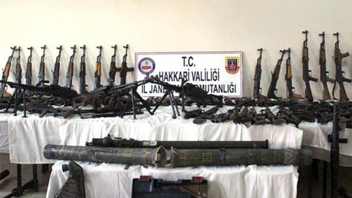 Süleyman Soylu açıkladı: Çok önemli cephanelik ele geçirildi