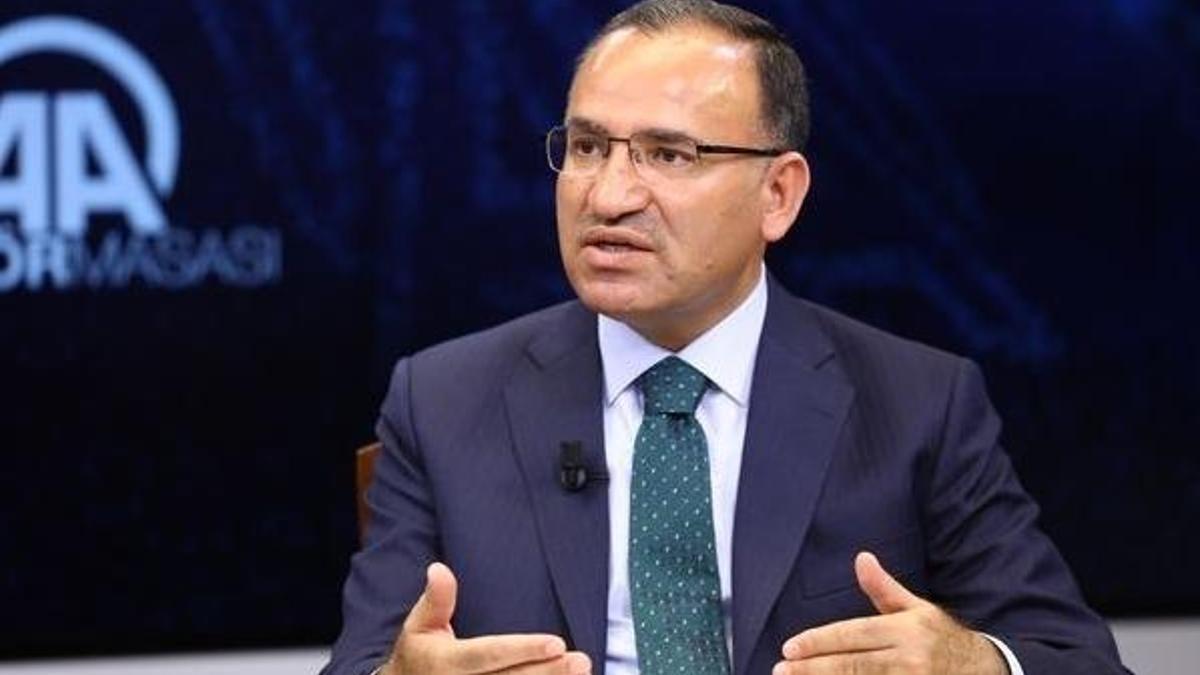 Bekir Bozdağ: Terör örgütünün maşası olduğu çok net