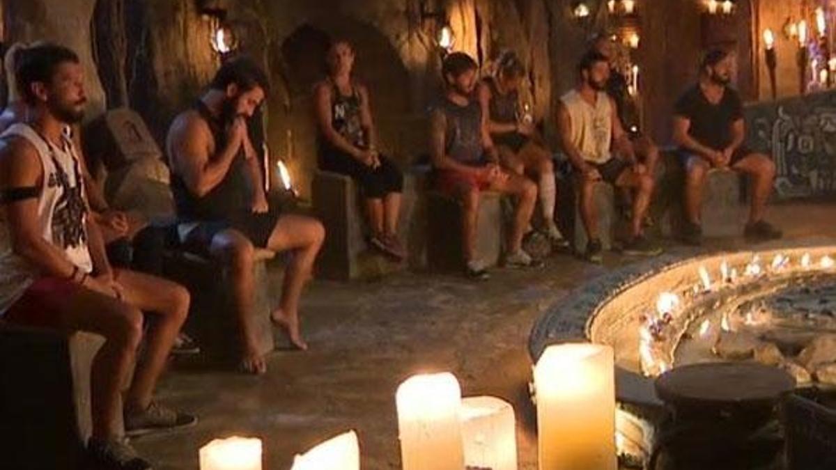 Survivor'da şoke eden karar! Adem son anda açıkladı...