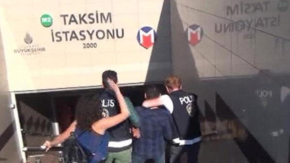 Taksim Metrosu'nda tacizcisine tokat attı