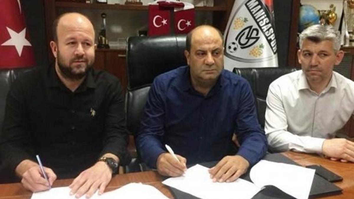 Manisaspor'da Aslan imzayı attı