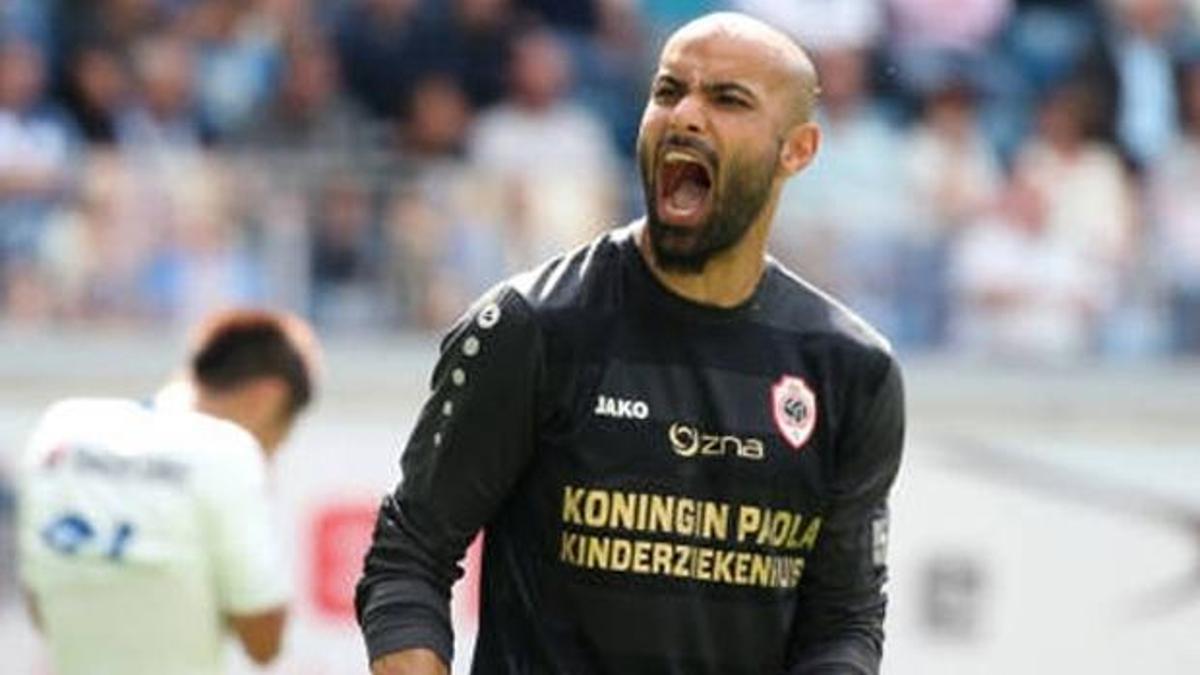 Galatasaray'dan teklif aldığını açıkladı