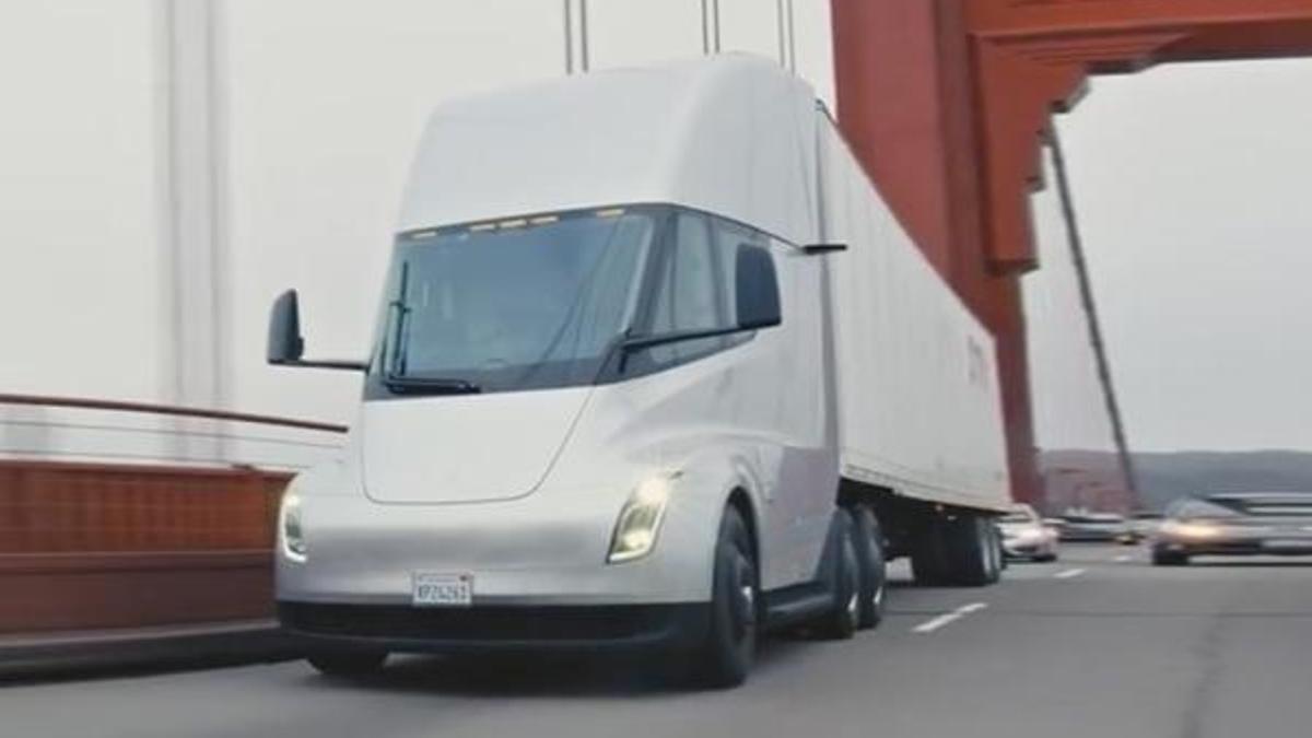 Tesla Semi, ilk defa yollarda