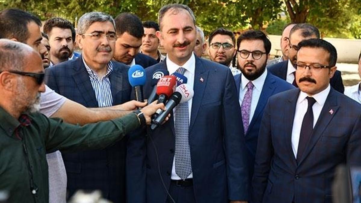 Bakan Gül'den flaş açıklama