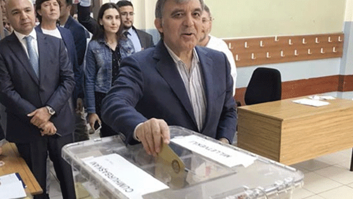 Abdullah Gül'ün sandığından Cumhurbaşkanı Erdoğan birinci çıktı